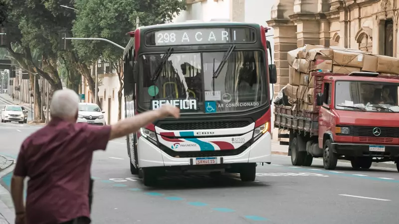 Prefeitura do Rio anuncia aumento da passagem de ônibus para R$ 5 em 2026
