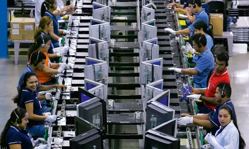 Produção industrial cresce apenas 0,1% em outubro e frustra expectativas