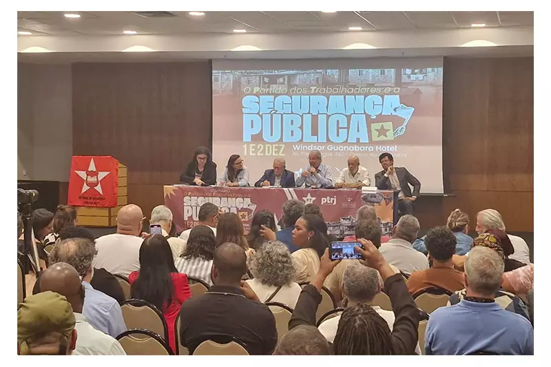PT critica PM por racismo e herança da ditadura em cartilha de segurança