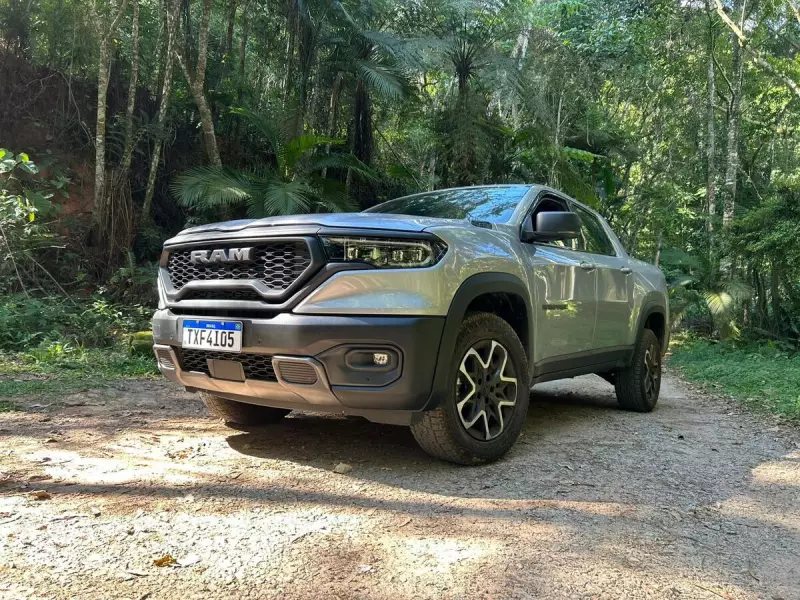 Rampage Rebel 22 Diesel 2025: picape robusta chega com novidades