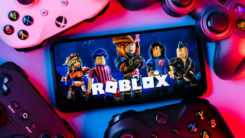 Rússia bane Roblox por comunidades LGBTI+; plataforma teve 70 milhões de downloads