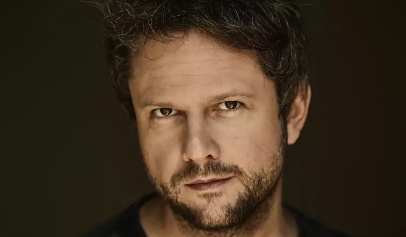 Selton Mello dirige e protagoniza adaptação de 'O Alienista' de Machado de Assis