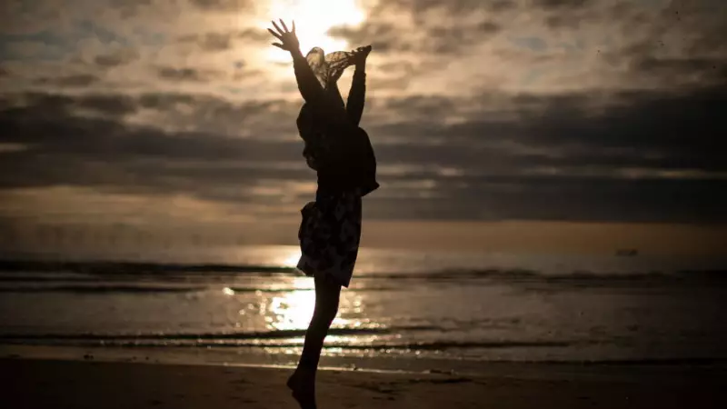 Síndrome da Lucky Girl: o fenômeno do TikTok entre a positividade e o privilégio