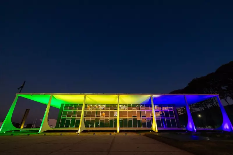 STF na Mira da Campanha de 2026: Congresso Busca Limitar Poder dos Ministros