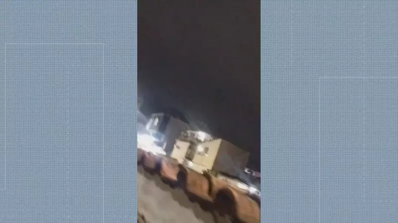 Tiroteio intenso na Carobinha: traficantes invadem área de milícia