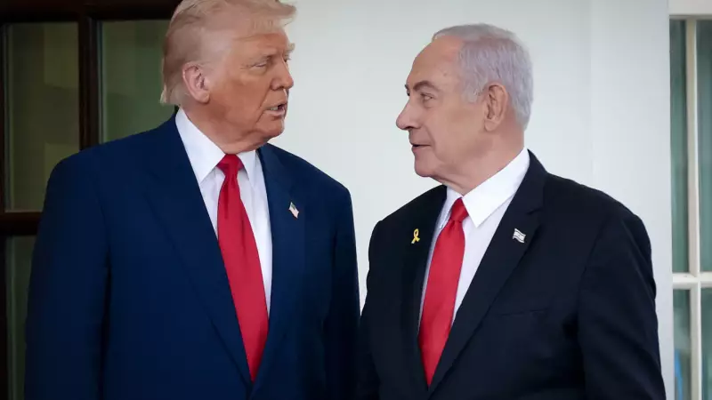 Trump recebe Netanyahu e promete atacar Irã se programa nuclear for retomado