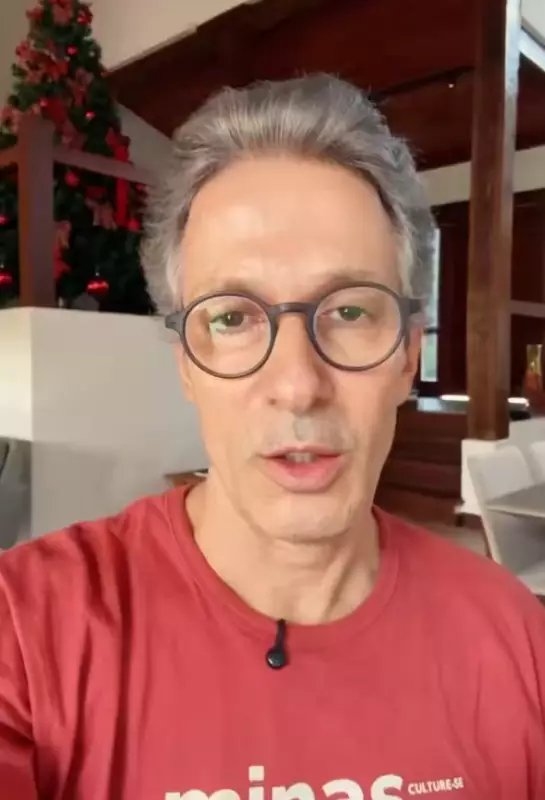 Zema critica TCE-MG e promete recorrer contra paralisação de escolas cívico-militares