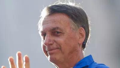 Bolsonaro volta à cirurgia por soluços: terceiro bloqueio do nervo frênico