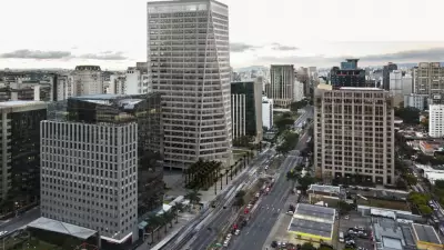 Fachada do Edifício das Nações em SP exibe 'Feliz 2026' após 4 anos