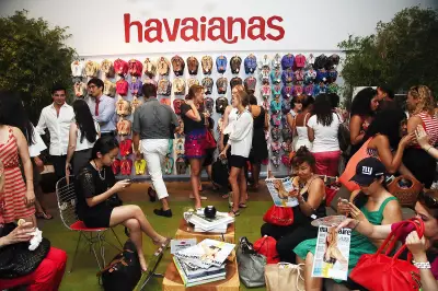 Itaúsa amplia participação na Alpargatas para 15,94% após boicote à Havaianas