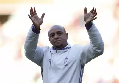 Roberto Carlos passa por cirurgia cardíaca de emergência no Brasil