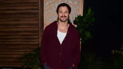 Romulo Estrela revela mudanças de Paulinho em 'Três Graças' e passado do personagem