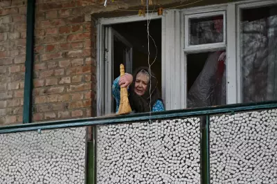 Rússia anuncia captura de vilarejo em Donetsk e intensifica ofensiva sangrenta