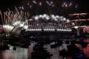 2026 Chegou: Mundo Celebra Réveillon com Fogos de Sydney a Seul