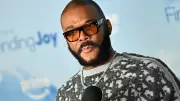 Ator acusa Tyler Perry de assédio sexual e processa por US$ 77 milhões