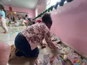 Campanha Árvore Solidária entrega brinquedos a 6 cidades do interior de SP