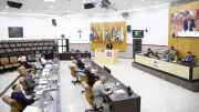 Câmara de Jacareí aprova orçamento de R$ 2,2 bilhões para 2026 em 1ª votação