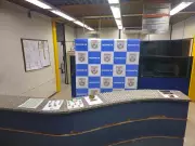 Dupla é presa vendendo drogas em Barra Mansa; apreensão inclui 188 cápsulas