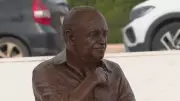 Estátua de Niemeyer em Brasília gera polêmica com Iphan