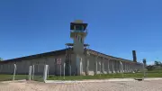 Incêndio em penitenciária de Marília (SP) deixa 8 mortos; detento estava em cela especial