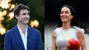 Katy Perry oficializa romance com Justin Trudeau em foto com ex-premiê japonês