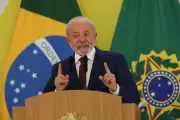 Lula condiciona projeto do fim da escala 6x1 a provocação do Congresso