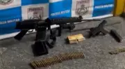 PM preso em Niterói com fuzil e pistola raspadas ligado ao CV
