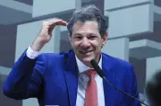 Possível saída de Haddad da Fazenda gera cautela no mercado fiscal