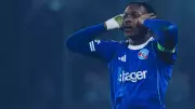 Strasbourg suspende capitão Emegha por confundir país do clube