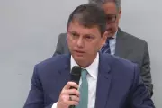 Tarcísio defende redução da maioridade penal e fim de audiência de custódia na Câmara