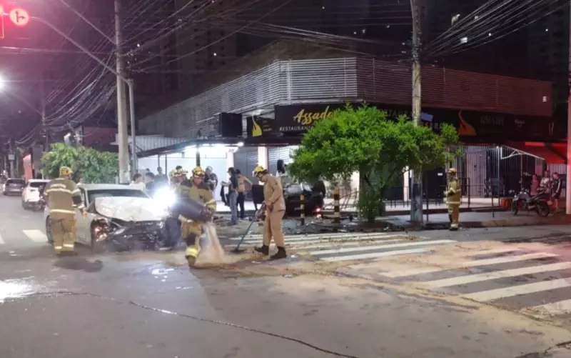 Acidente entre BMW e Range Rover com motorista de 17 anos fere duas em Goiânia