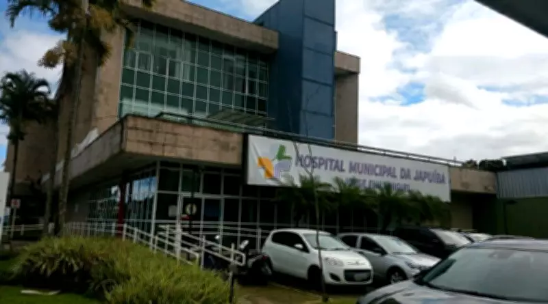 Acidente frontal na Rio-Santos deixa quatro feridos, um em estado grave, em Angra dos Reis