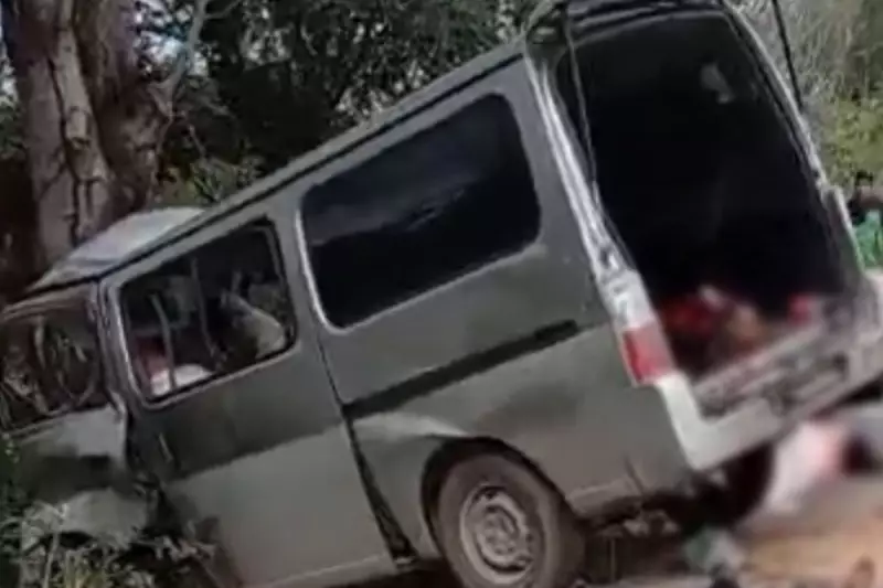 Acidente na Bolívia: adolescente de 13 anos dirigia van que matou 12 da mesma família