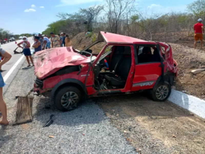 Acidente na BR-427 deixa duas mortas e criança ferida no Sertão da Paraíba