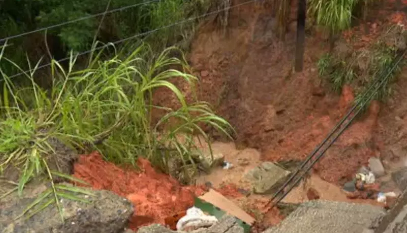 Acostamento da BR-381 cede após chuvas em Belo Horizonte; DNIT adota medidas emergenciais