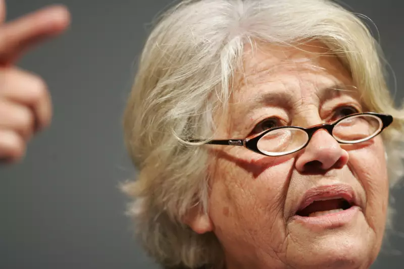 Adélia Prado sofre acidente doméstico em Divinópolis e passa por duas cirurgias