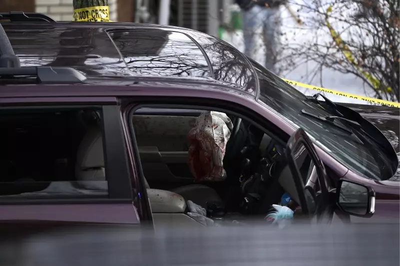 Agentes do ICE matam mulher em Minneapolis e reacendem crise política