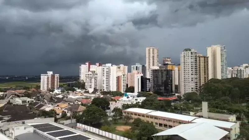 Alerta de chuvas intensas e ventos fortes atinge Vale do Paraíba e Serra da Mantiqueira