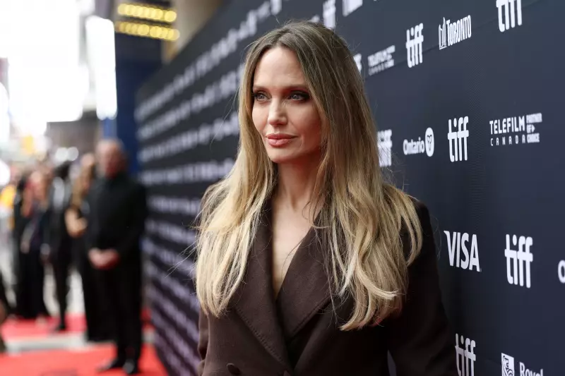 Angelina Jolie revela como luta da mãe contra câncer inspirou novo filme