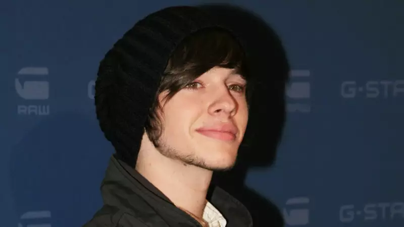 Ator de High School Musical 3 preso por pornografia infantil no Texas