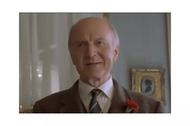 Ator Donald Douglas, de 'O Diário de Bridget Jones', morre aos 92 anos na França