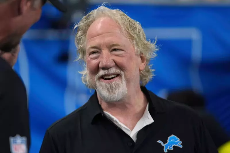 Ator Timothy Busfield é libertado da prisão após acusação de abuso sexual infantil