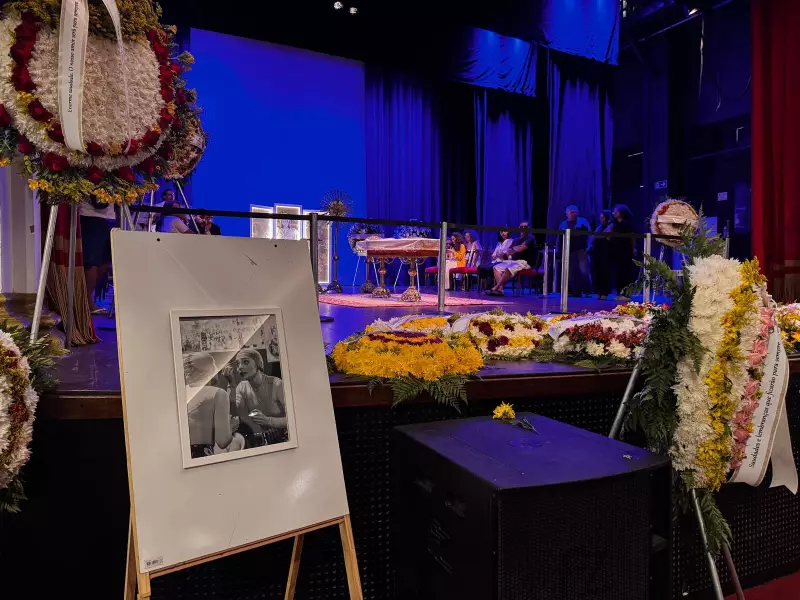 Atriz Titina Medeiros, de 'Cheias de Charme', é velada em Natal aos 49 anos