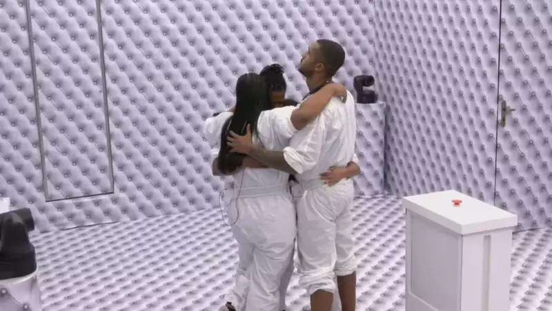 BBB 26: Quarto Branco bate recorde com 120h e define 4 novos participantes