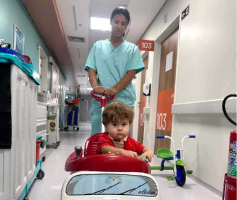 Bebê de Maricá se recupera após ingerir soda cáustica e 21 dias em coma induzido