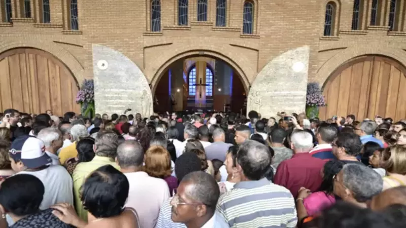 Boato sobre fechamento da Porta Santa de Aparecida por 25 anos é falso