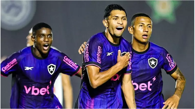Botafogo vence Portuguesa por 2 a 0 na estreia do Carioca 2026
