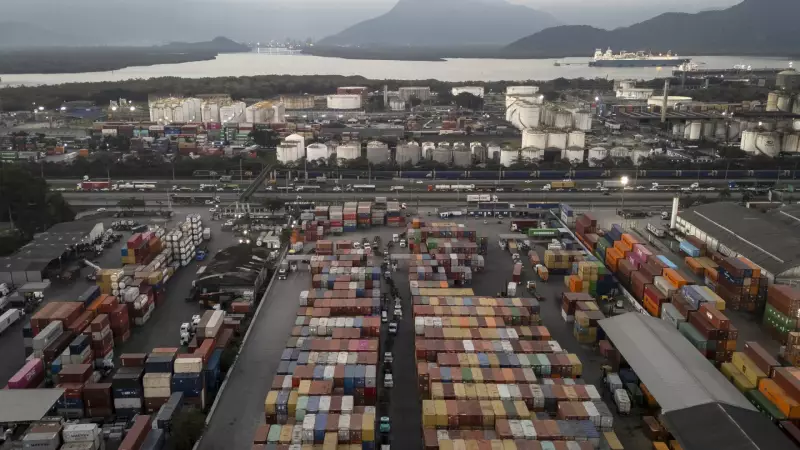 Brasil bate recorde de exportações em 2025, mesmo com guerra comercial de Trump