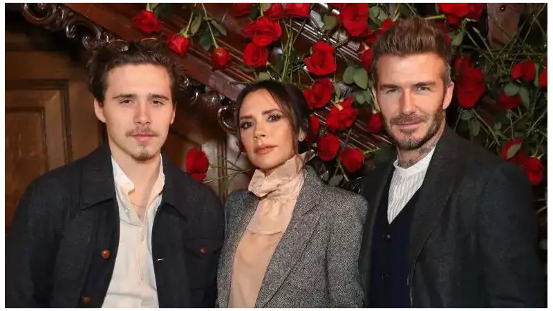 Brooklyn Beckham acusa pais de sabotar casamento e revela rompimento familiar