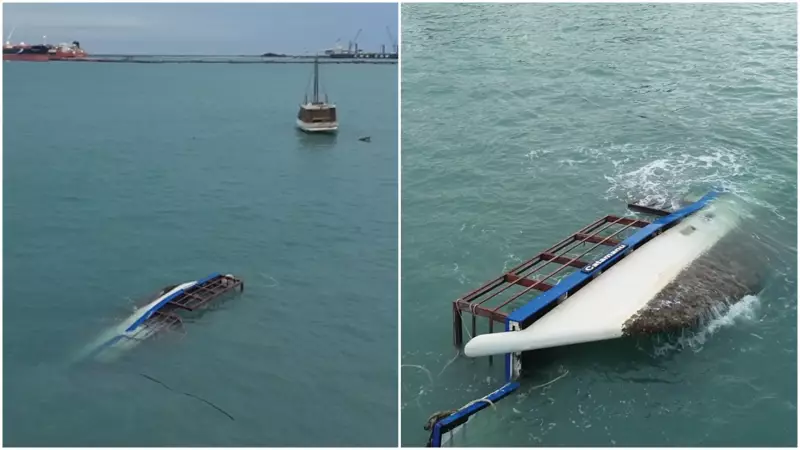 Catamarã naufraga na orla da Beira-Mar de Fortaleza após incidente na Praia do Mucuripe